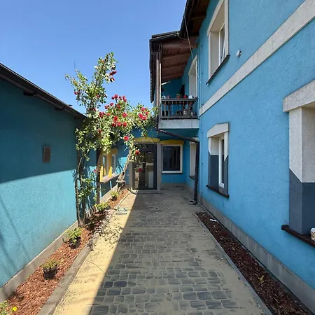 Ajncla מלון דירות קטוביץ